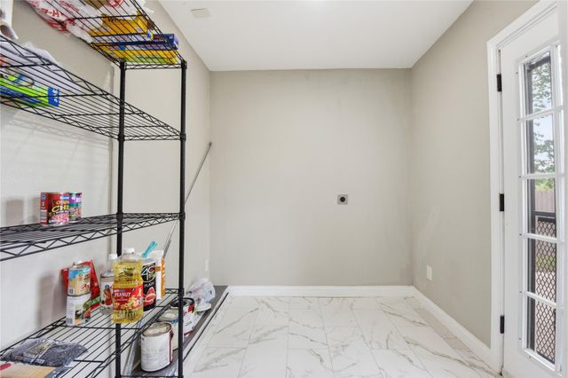 2217 Creston Drive, Houston, TX 77026