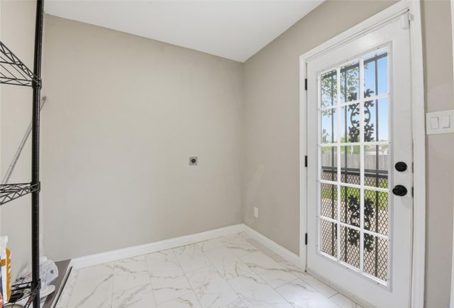 2217 Creston Drive, Houston, TX 77026