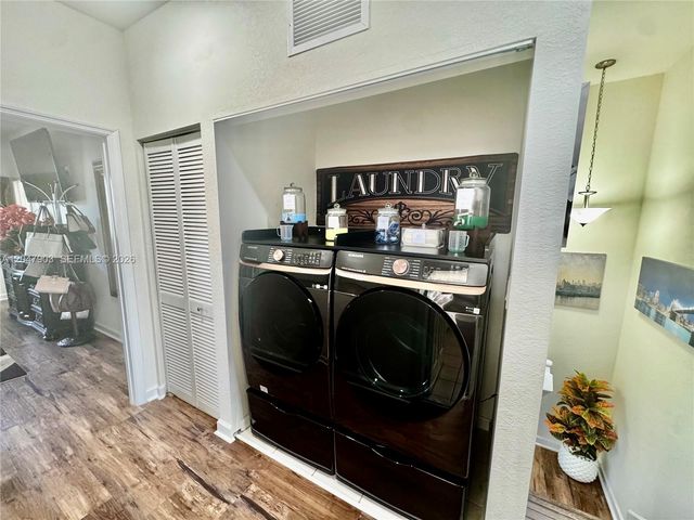 11406 SW 252nd Terrace, Homestead, FL 33032