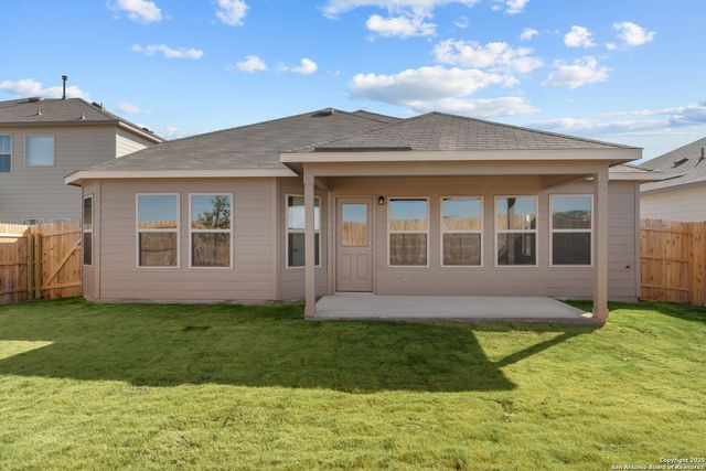 8724 Rucker Pond Trail, San Antonio, TX 78252