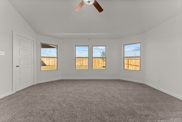 8724 Rucker Pond Trail, San Antonio, TX 78252