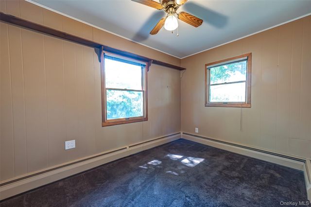 93 Barnyard Lane, Levittown, NY 11756