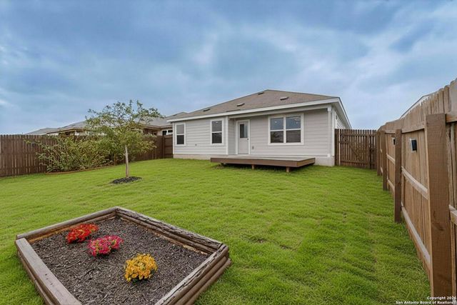6806 BALE RDG, San Antonio, TX 78252