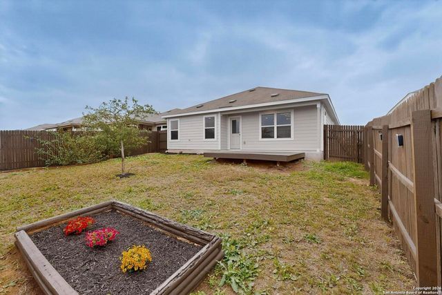 6806 BALE RDG, San Antonio, TX 78252