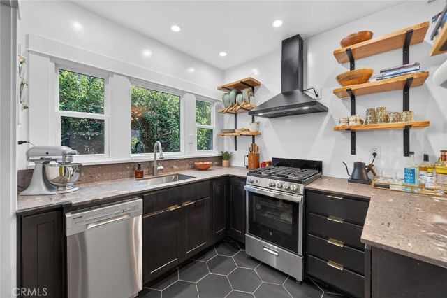 523 Olive, Long Beach, CA 90802