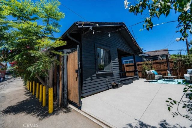 523 Olive, Long Beach, CA 90802