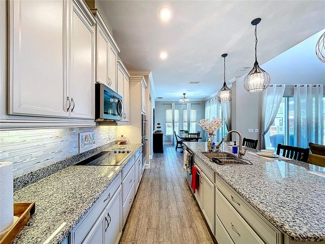 747 CAJEPUT LOOP, Tarpon Springs, FL 34689