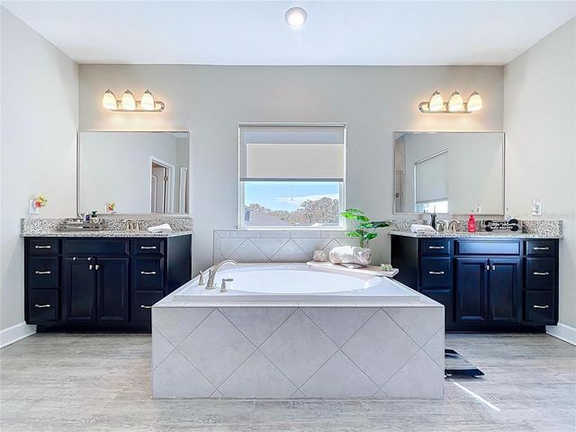 747 CAJEPUT LOOP, Tarpon Springs, FL 34689