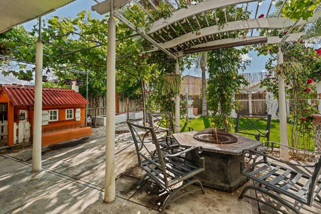 4111 Panorama Ave, Turlock, CA 95382