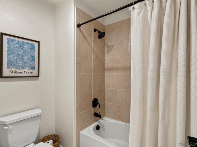 9340 Sori Ln, Highlands Ranch, CO 80126