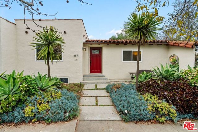8871 Gibson Street, Los Angeles, CA 90034