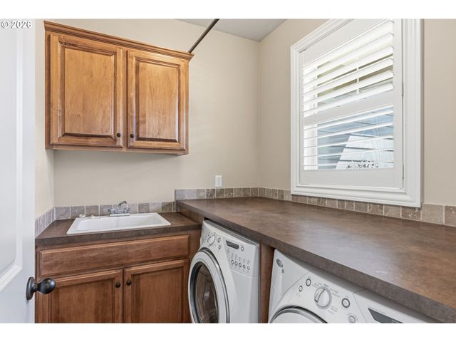 916 Nw 105TH Cir, Vancouver, WA 98685