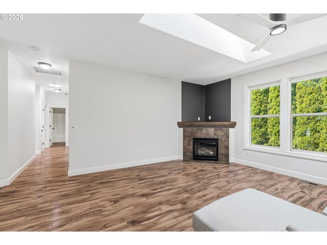 916 Nw 105TH Cir, Vancouver, WA 98685