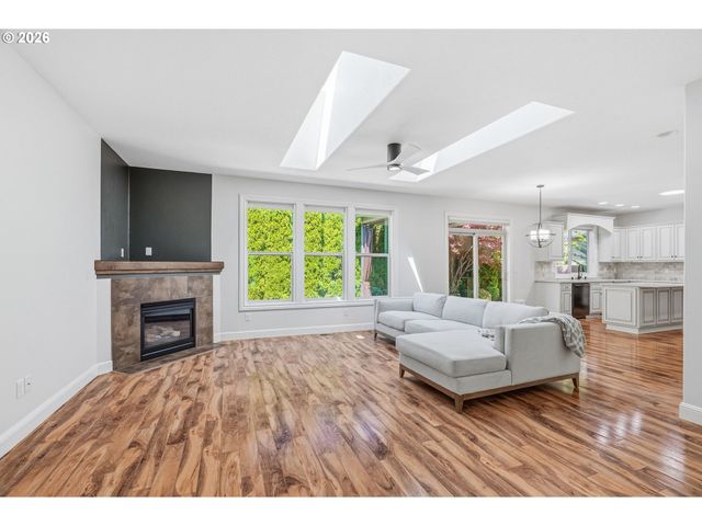 916 Nw 105TH Cir, Vancouver, WA 98685