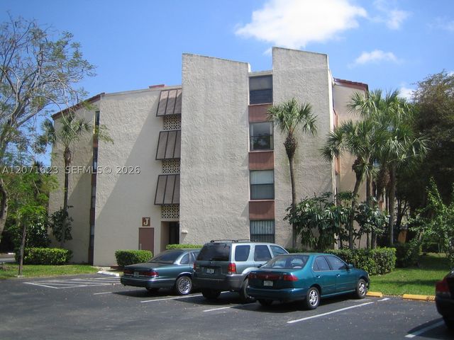 14525 N KENDALL DR J-408, Miami, FL 33196