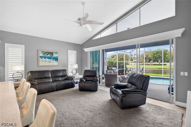 9512 Mariners Cove LN, Fort Myers, FL 33919
