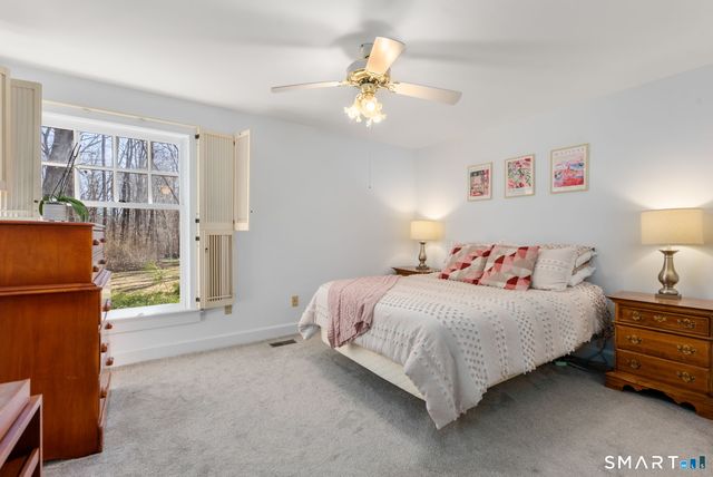 11 Highview Drive, Woodbridge, CT 06525