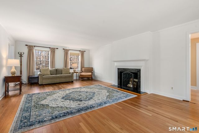 11 Highview Drive, Woodbridge, CT 06525