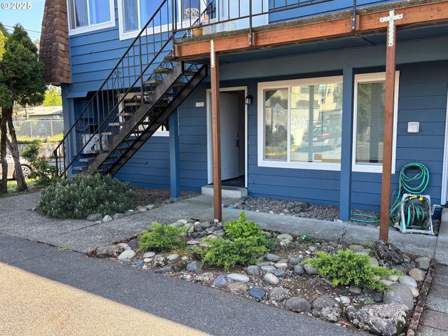 1525 Se 49TH Ave, Portland, OR 97215