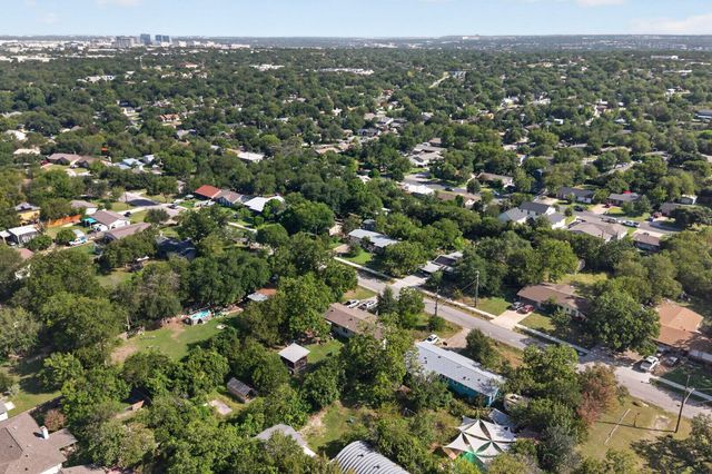 1100 Neans DR, Austin, TX 78758