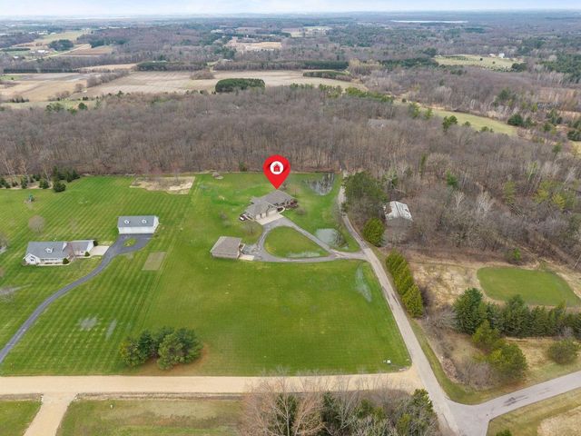 E9625 HICKORY RIDGE LANE, New London, WI 54961