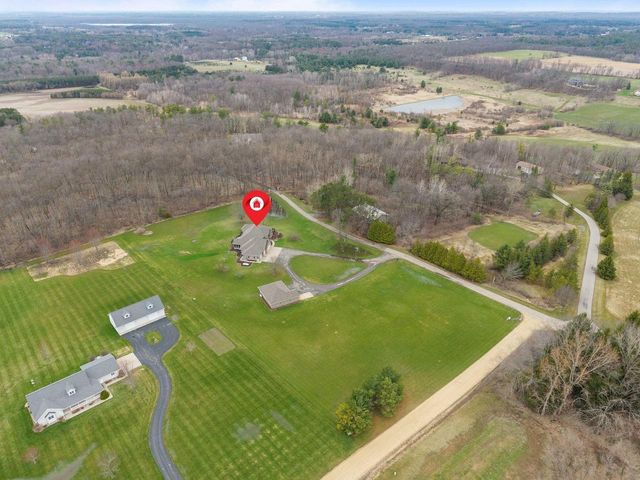E9625 HICKORY RIDGE LANE, New London, WI 54961