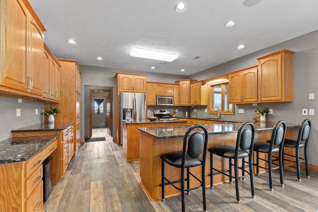 E9625 HICKORY RIDGE LANE, New London, WI 54961