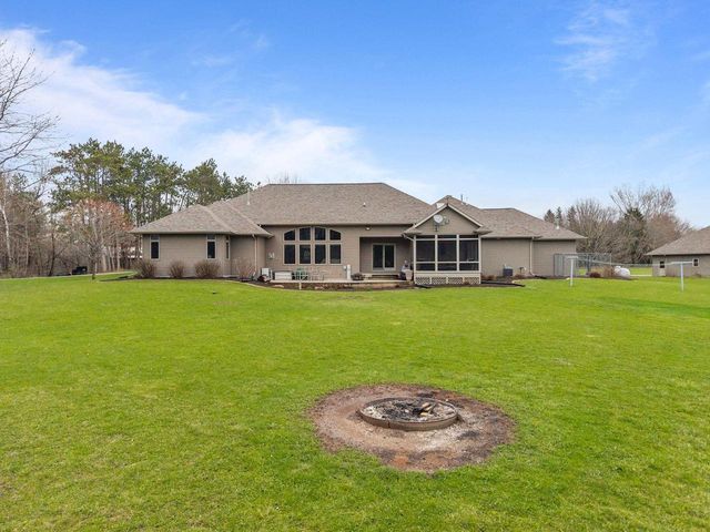 E9625 HICKORY RIDGE LANE, New London, WI 54961