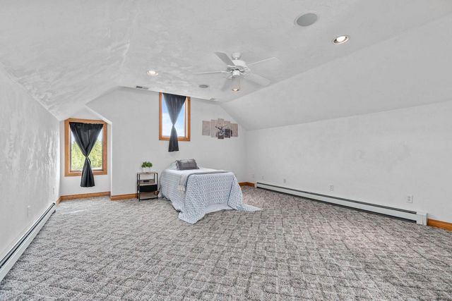 E9625 HICKORY RIDGE LANE, New London, WI 54961