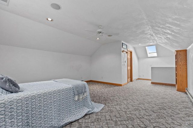E9625 HICKORY RIDGE LANE, New London, WI 54961