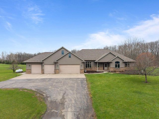 E9625 HICKORY RIDGE LANE, New London, WI 54961