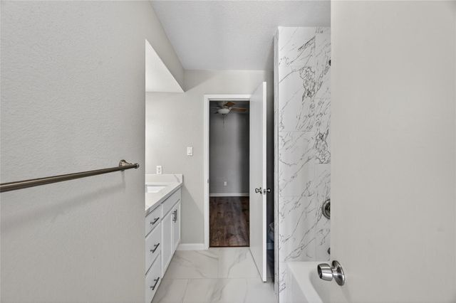 9803 Club Creek Drive 169, Houston, TX 77036