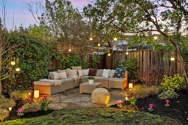 327 Rosilie Street, San Mateo, CA 94403