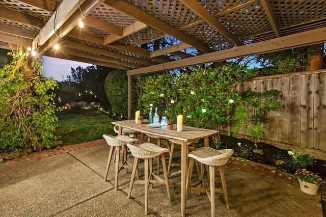 327 Rosilie Street, San Mateo, CA 94403