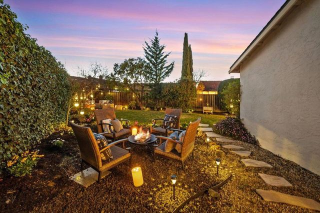 327 Rosilie Street, San Mateo, CA 94403