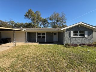 5465 wayside Avenue, Fort Worth, TX 76134
