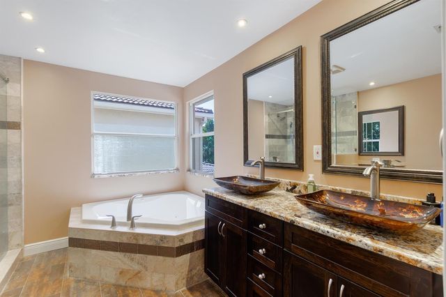 3920 Newport Avenue, Boynton Beach, FL 33436