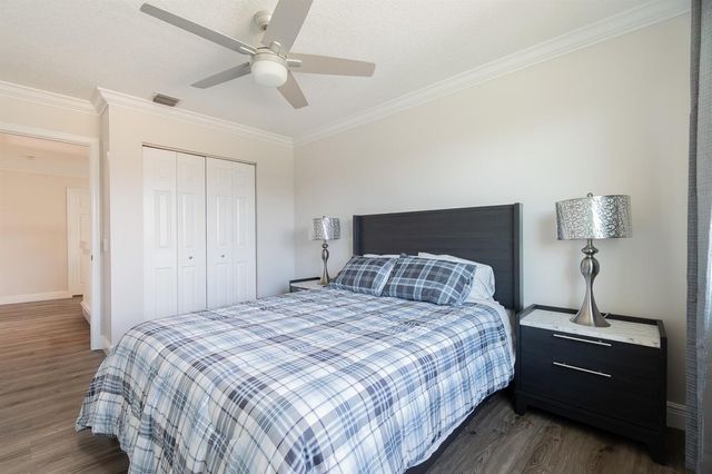 3920 Newport Avenue, Boynton Beach, FL 33436