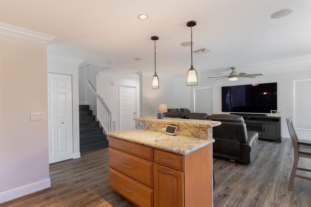 3920 Newport Avenue, Boynton Beach, FL 33436