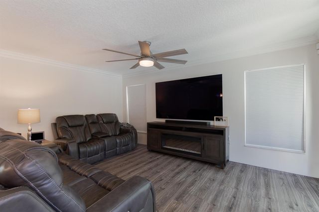 3920 Newport Avenue, Boynton Beach, FL 33436