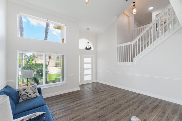 3920 Newport Avenue, Boynton Beach, FL 33436