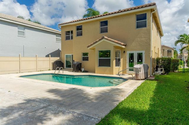 3920 Newport Avenue, Boynton Beach, FL 33436