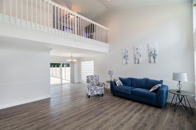 3920 Newport Avenue, Boynton Beach, FL 33436