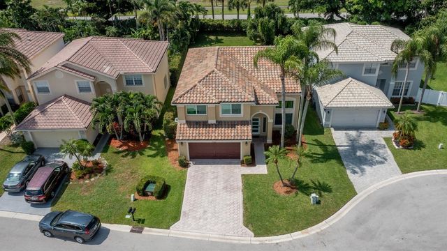 3920 Newport Avenue, Boynton Beach, FL 33436