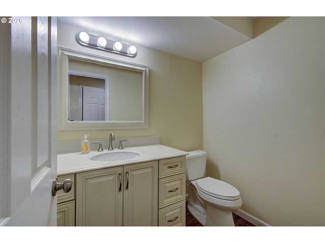 3308 Ne 94TH Way, Vancouver, WA 98665