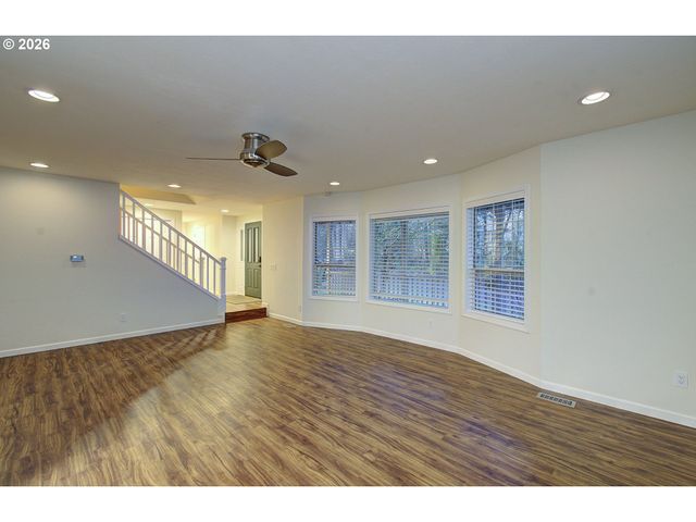 3308 Ne 94TH Way, Vancouver, WA 98665