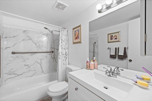 8280 SW 24th Street 7302, North Lauderdale, FL 33068