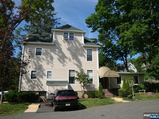 62 Chestnut Street 4A, Englewood, NJ 07631