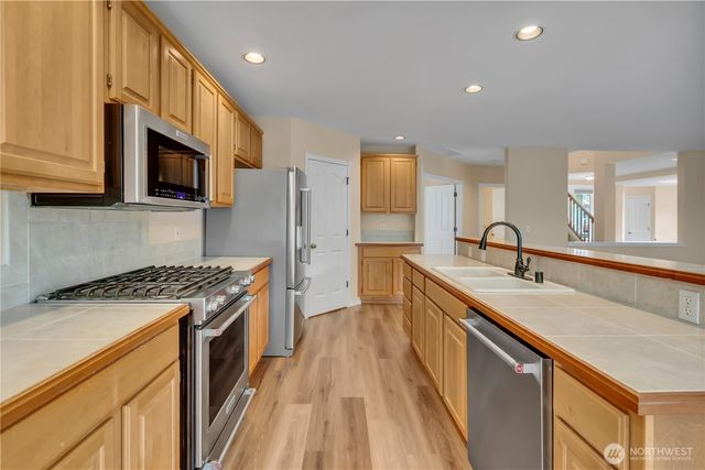 24918 161st Place SE, Covington, WA 98042