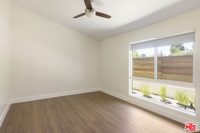 22427 De Kalb Drive, Calabasas, CA 91302